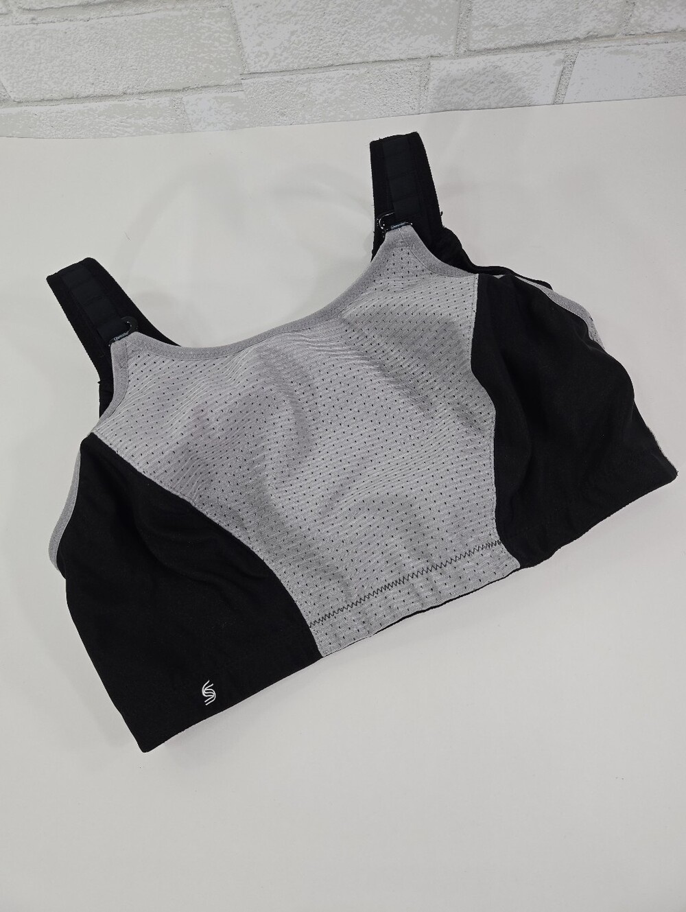 Glamorise Sport bra